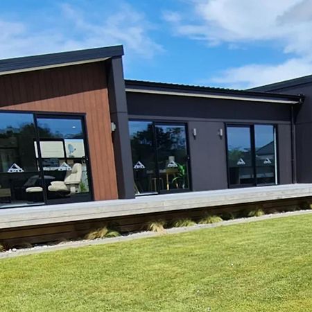 Miss Eastons Whare Villa Westport Bagian luar foto
