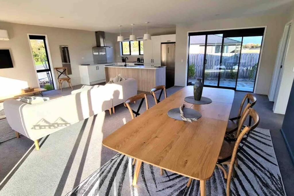 Miss Eastons Whare Villa Westport Bagian luar foto