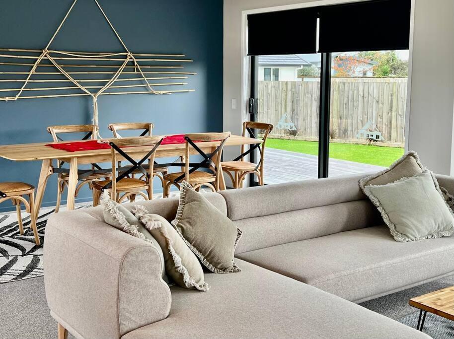 Miss Eastons Whare Villa Westport Bagian luar foto